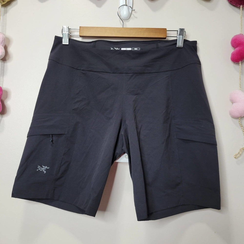 Arc'teryx Women's Black Sabria Hiking Shorts, Size 10 Reg